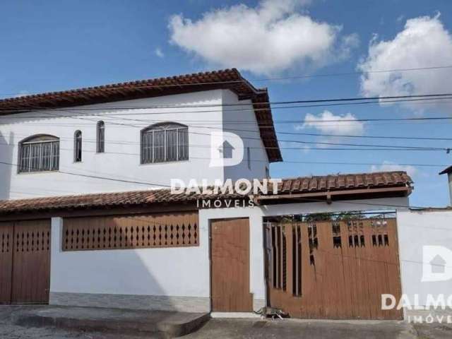 Parque Estoril - São Pedro da Aldeia/RJ - Casa com 4 dormitórios à venda, 50 m²