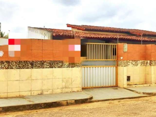 Casa em Tomba  -  Feira de Santana