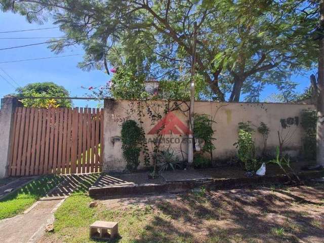 Casa com 3 quartos à venda, 500m quadrados por 400 reais o m - Bom Retiro - São Gonçalo - RJ