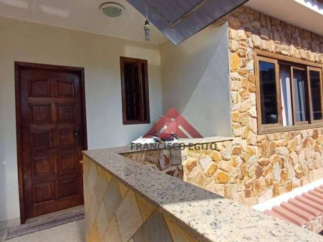 Casa com 4 quartos à venda, 258 m por 385.000 - Pita - São Gonçalo/RJ