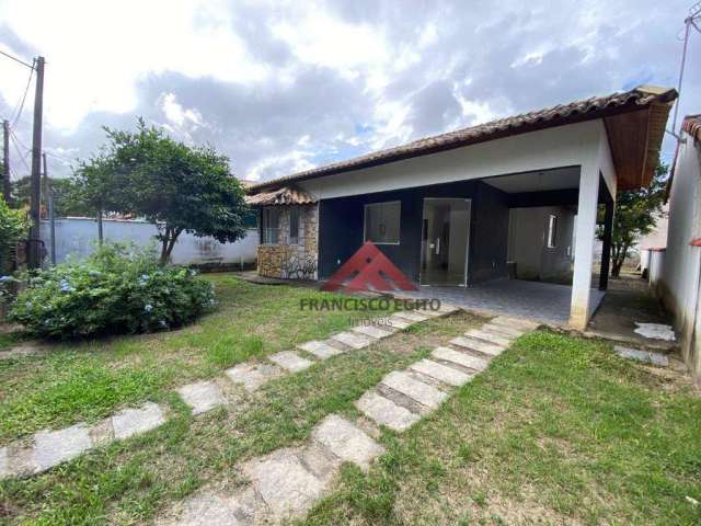 Casa com 3 dormitórios à venda, 106 m² por R$ 400.000,00 - Flamengo - Maricá/RJ