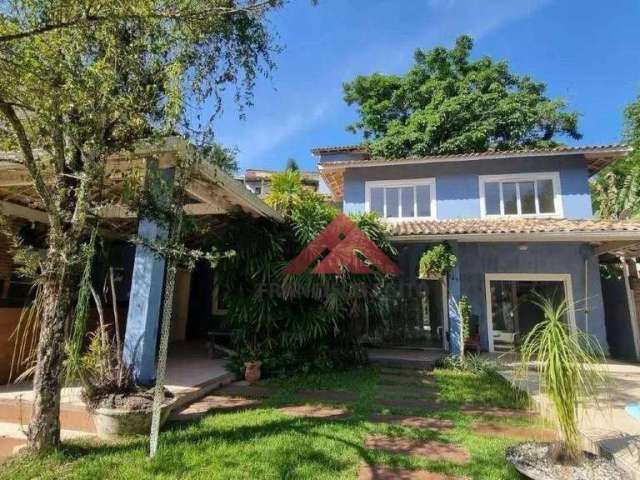 Casa com 5 quartos com 2 suítes à venda, 204 m por 800.000 - Sape - Niterói - RJ