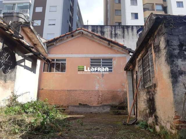 Terreno com uma casa Vila Guarani