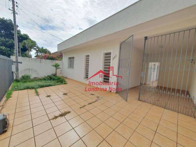 Casa com 3 dormitórios para alugar, 160 m² por R$ 2.400,00/mês - Centro - Londrina/PR