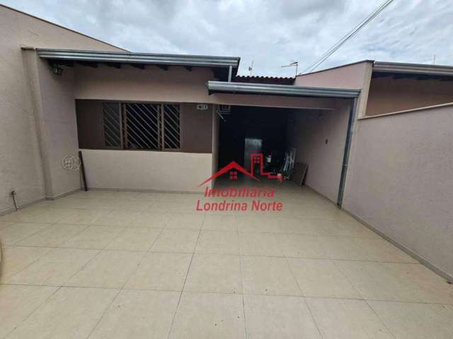 Casa com 3 dormitórios para alugar, 106 m² por R$ 2.150,00/mês - Antares - Londrina/PR