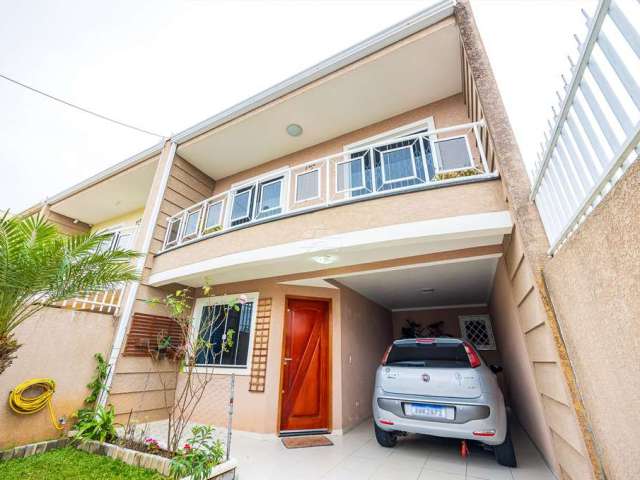 Casa com 3 quartos à venda na Rua Helena Piekarski Pinto, 723, Fazenda Velha, Araucária, 255 m2 por R$ 700.000