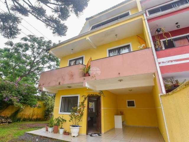 Casa com 4 quartos à venda na Rua Mário Mendes de Lara, 134, Uberaba, Curitiba, 200 m2 por R$ 920.000