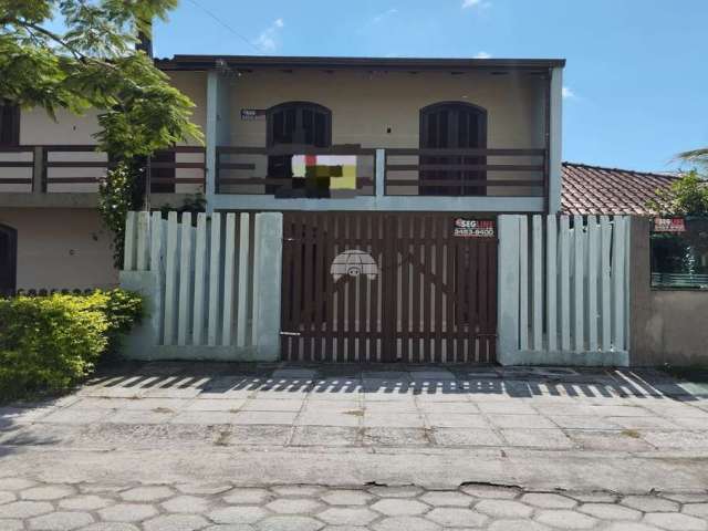 Casa com 3 quartos à venda na RUA MATINHOS, Balneário Monções, Matinhos, 91 m2 por R$ 450.000