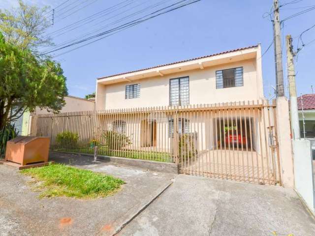 Casa com 5 quartos à venda na Rua Clara Nunes, 223, Santa Cândida, Curitiba, 240 m2 por R$ 750.000