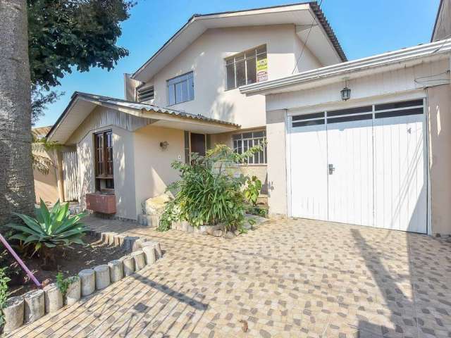 Casa com 3 quartos à venda na Rua Claro Sezefredo de Lacerda, 56, Cajuru, Curitiba, 116 m2 por R$ 449.000