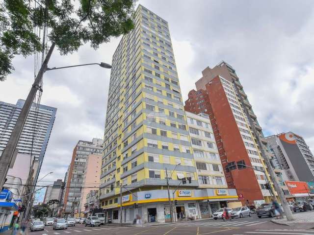 Apartamento com 3 quartos à venda na Rua Doutor Pedrosa, 22, Centro, Curitiba, 144 m2 por R$ 499.000