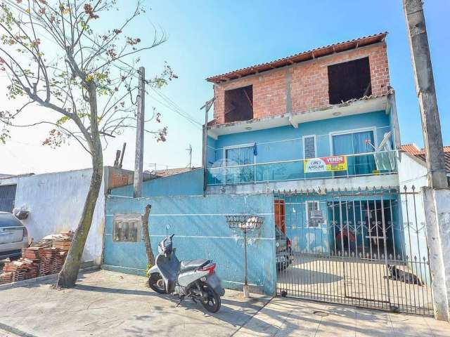 Casa com 3 quartos à venda na Rua Generoso do Nascimento Teixeira Filho, 303, Cajuru, Curitiba, 220 m2 por R$ 700.000