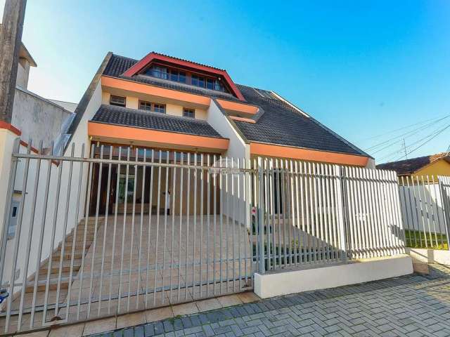 Casa com 4 quartos à venda na Rua Hellen Keller, 418, Capão Raso, Curitiba, 275 m2 por R$ 1.645.000