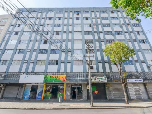 Kitnet / Stúdio à venda na Rua Nilo Cairo, 232, Centro, Curitiba, 21 m2 por R$ 185.000