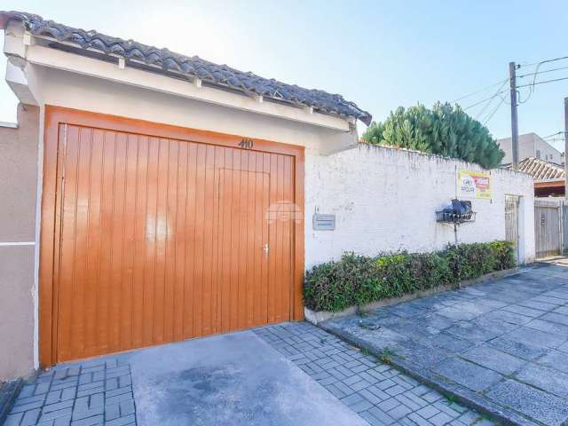 Casa com 5 quartos à venda na Rua Desembargador João Antônio de Barros Júnior, 410, Xaxim, Curitiba, 205 m2 por R$ 490.000