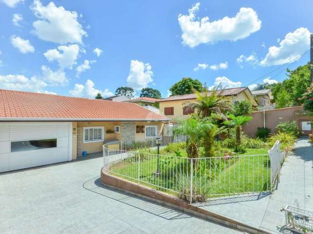 Casa com 2 quartos à venda na Rua Martin Kaiser, 38, Abranches, Curitiba, 201 m2 por R$ 649.000