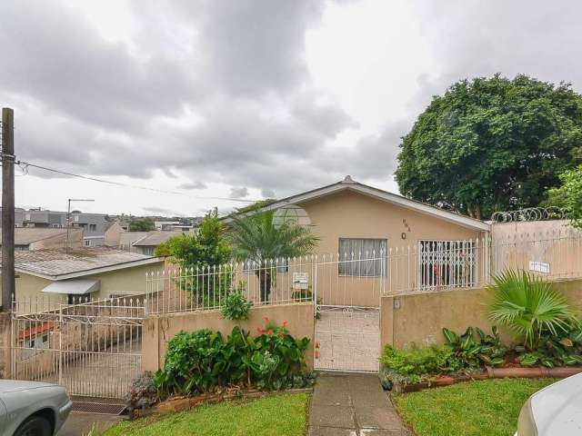 Casa com 4 quartos à venda na Avenida Frederico Lambertucci, 890, Fazendinha, Curitiba, 120 m2 por R$ 847.000