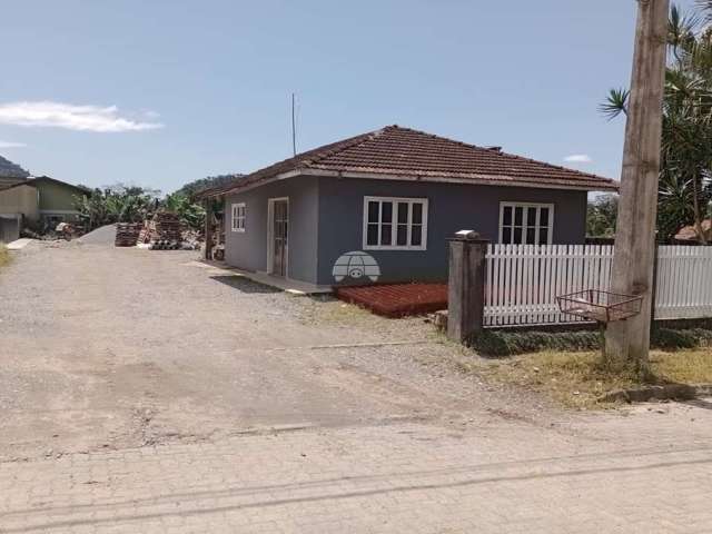 Terreno à venda na RUA UIRAPURU, 230, São João Abaixo, Garuva, 70 m2 por R$ 299.000