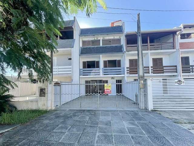 Casa com 5 quartos à venda na Rua José Bonifácio, 1329, Centro, Guaratuba, 139 m2 por R$ 620.000