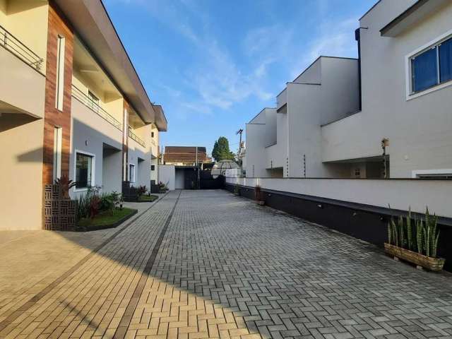 Casa em condomínio fechado com 3 quartos à venda na Rua Humaitá, 507, Bom Retiro, Joinville, 116 m2 por R$ 625.000