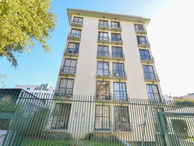 Apartamento com 3 quartos à venda na Rua Petit Carneiro, 632, Água Verde, Curitiba, 50 m2 por R$ 480.000