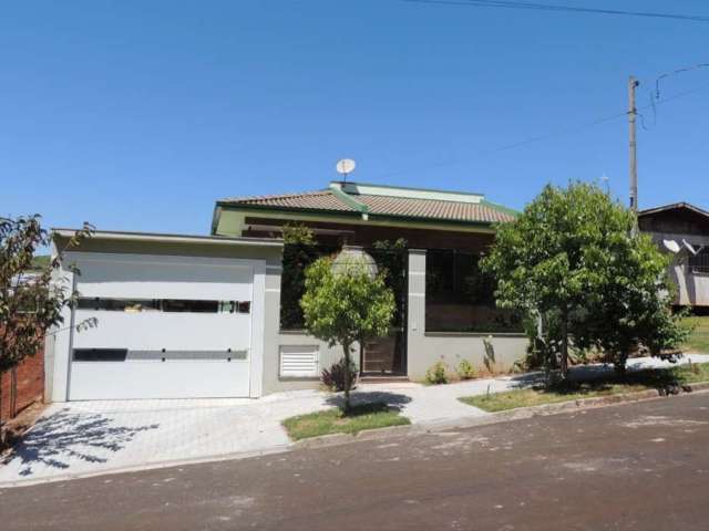 Casa com 3 quartos à venda na Rua Fernando Fraron, 299, Fraron, Pato Branco, 145 m2 por R$ 649.000