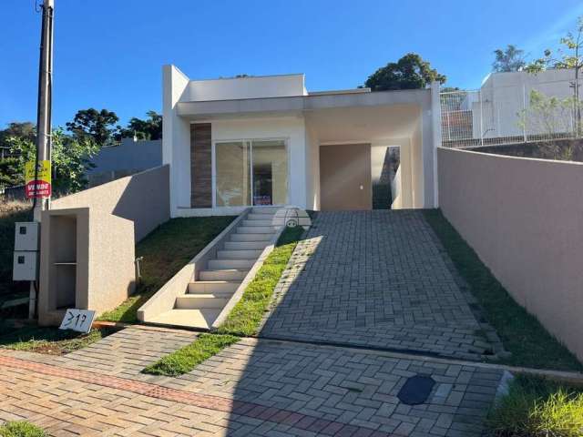 Casa com 3 quartos à venda na Rua Lídio Oltramari, 317, Fraron, Pato Branco, 96 m2 por R$ 430.000