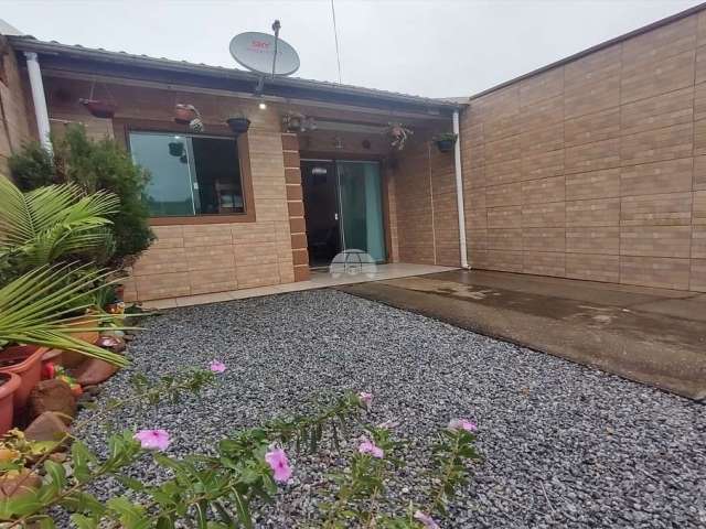 Casa em condomínio fechado com 2 quartos à venda na RUA 16, 105, Perequê, Matinhos, 72 m2 por R$ 300.000