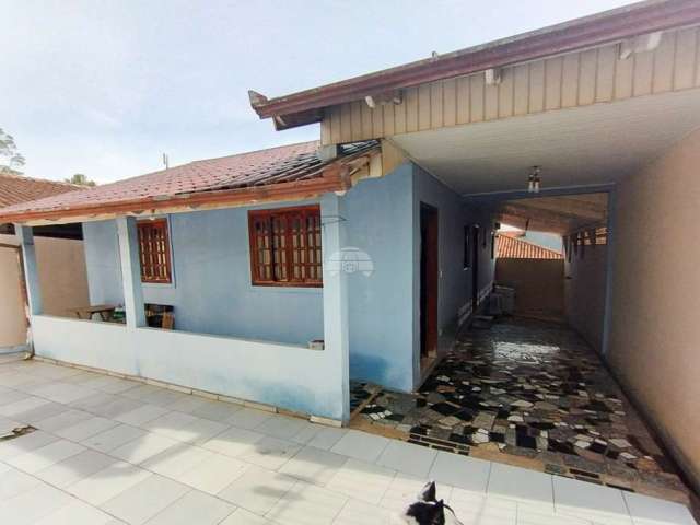 Casa com 3 quartos à venda na Rua do Cedro, 400, Parque do Embu, Colombo, 77 m2 por R$ 330.000