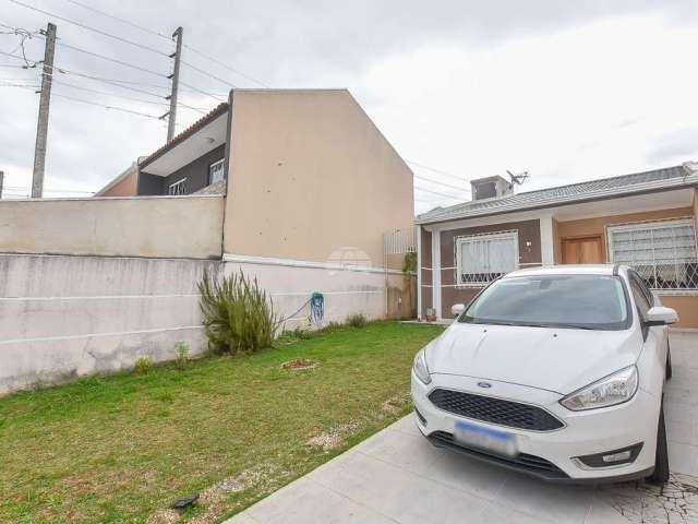 Casa com 3 quartos à venda na Rua Sibipiruna, 58, Eucaliptos, Fazenda Rio Grande, 110 m2 por R$ 400.000