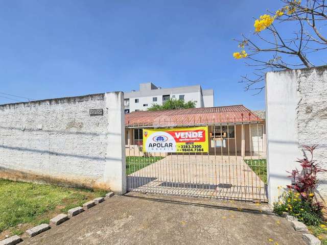 Casa com 3 quartos à venda na Rua Dolovico Pissaia, 1265, Afonso Pena, São José dos Pinhais, 138 m2 por R$ 550.000