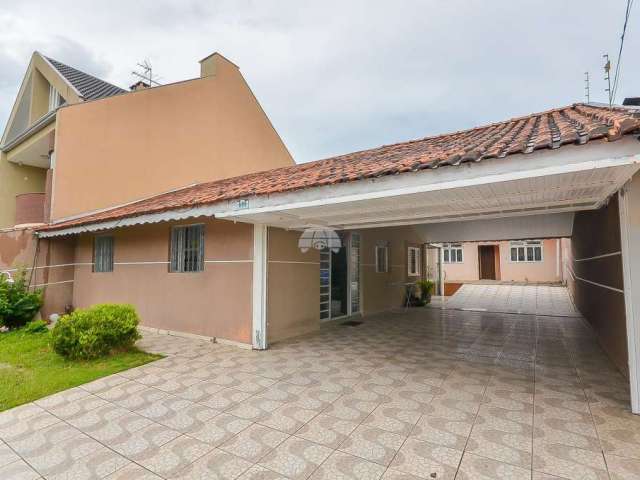 Casa com 6 quartos à venda na Rua Luiz Amora, 699, Capão Raso, Curitiba, 112 m2 por R$ 560.000