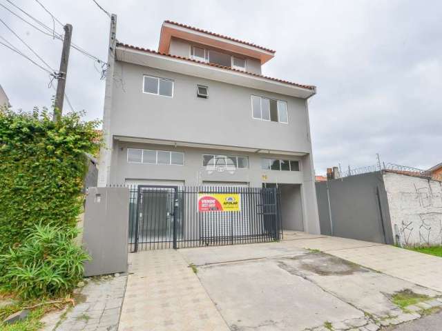 Casa com 2 quartos à venda na Rua da Trindade, 242, Cajuru, Curitiba, 196 m2 por R$ 730.000