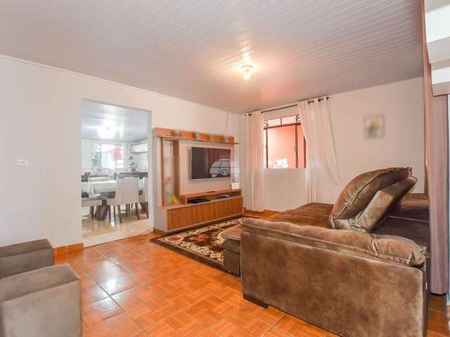 Casa com 6 quartos à venda na Avenida Florianópolis, 1414, Cajuru, Curitiba, 138 m2 por R$ 499.000