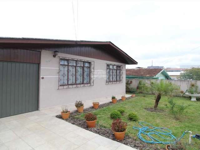 Casa com 3 quartos à venda na Rua Henrique Pereira de Camargo, 249, Pinheirinho, Curitiba, 150 m2 por R$ 525.000