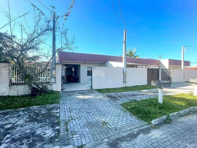 Casa com 2 quartos à venda na RUA BARAO DO CERRO AZUL, 1551, Centro, Guaratuba, 56 m2 por R$ 350.000