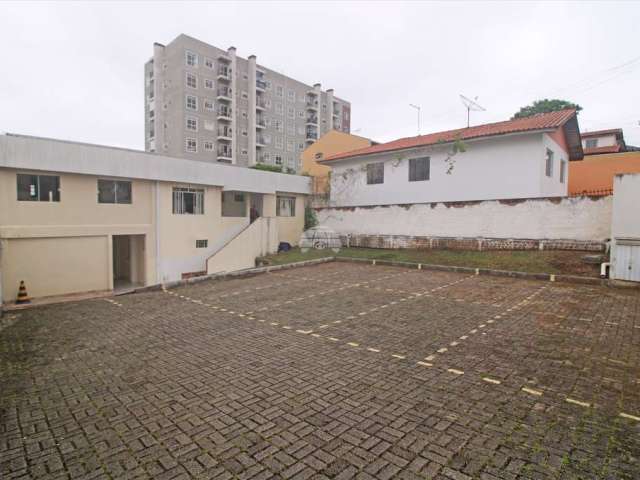 Apartamento com 2 quartos para alugar na Rua Nicolau Salomão, 862, Tingui, Curitiba, 38 m2 por R$ 990