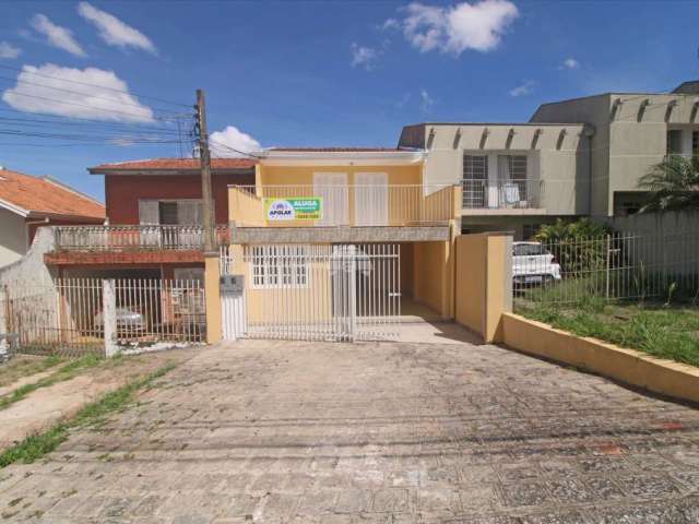 Casa com 2 quartos para alugar na Rua Doutor Rubem Fleury da Rocha, 132, Abranches, Curitiba, 90 m2 por R$ 2.300