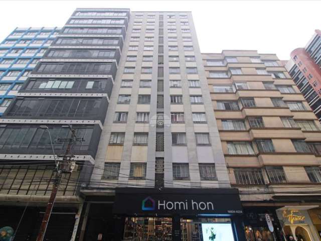 Apartamento com 3 quartos para alugar na Avenida Vicente Machado, 142, Centro, Curitiba, 98 m2 por R$ 1.800