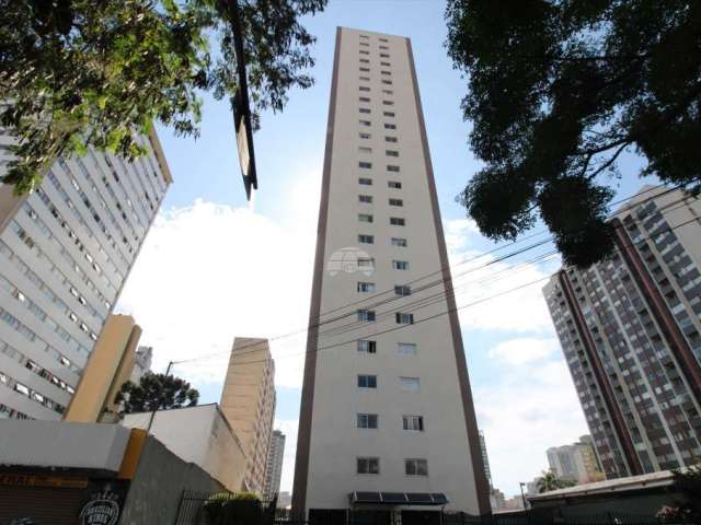 Apartamento com 1 quarto para alugar na Avenida Silva Jardim, 994, Rebouças, Curitiba, 31 m2 por R$ 1.800