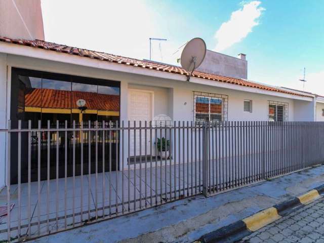 Casa em condomínio fechado com 3 quartos para alugar na Rua David Tows, 1420, Xaxim, Curitiba, 100 m2 por R$ 2.200