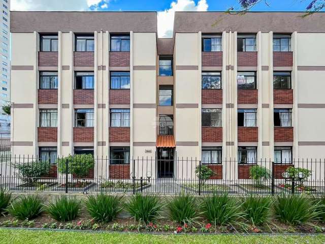 Apartamento com 3 quartos para alugar na Rua Maranhão, 1940, Portão, Curitiba, 74 m2 por R$ 1.600