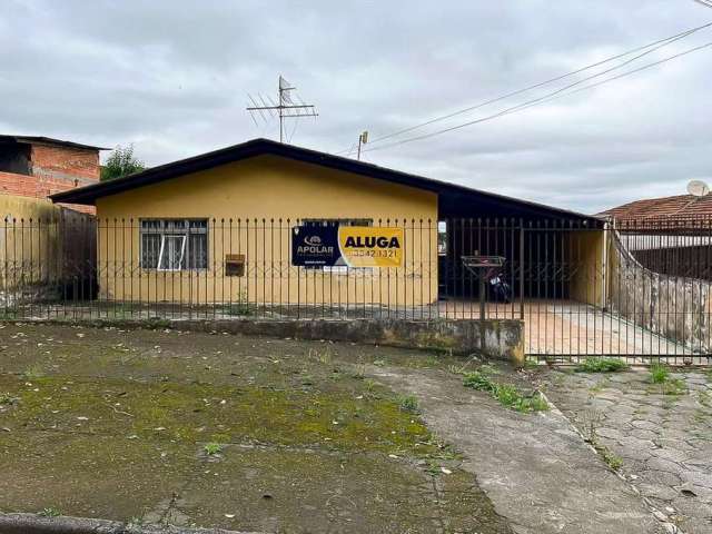 Casa com 4 quartos para alugar na Rua Izidoro Wosch, 392, Santa Cândida, Curitiba, 150 m2 por R$ 2.500