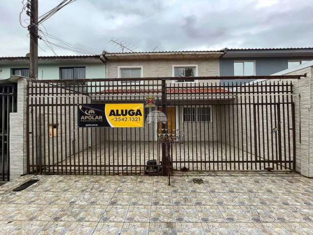 Casa com 3 quartos para alugar na Rua Professor Antônio Martins Franco, 137, Novo Mundo, Curitiba, 87 m2 por R$ 3.000