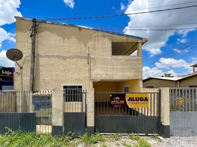 Casa com 3 quartos para alugar na Rua Antônio Moreira Lopes, 1050, Cajuru, Curitiba, 60 m2 por R$ 2.200