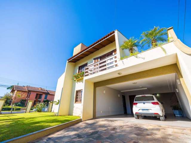 Casa com 4 quartos à venda na Avenida Manoel Ribas, 385, Vila Bancária, Campo Largo, 257 m2 por R$ 1.390.000