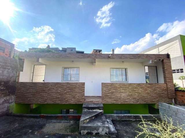 Casa com 2 dormitórios à venda, 75 m² por R$ 870.000,00 - Vila São Silvestre - Barueri/SP