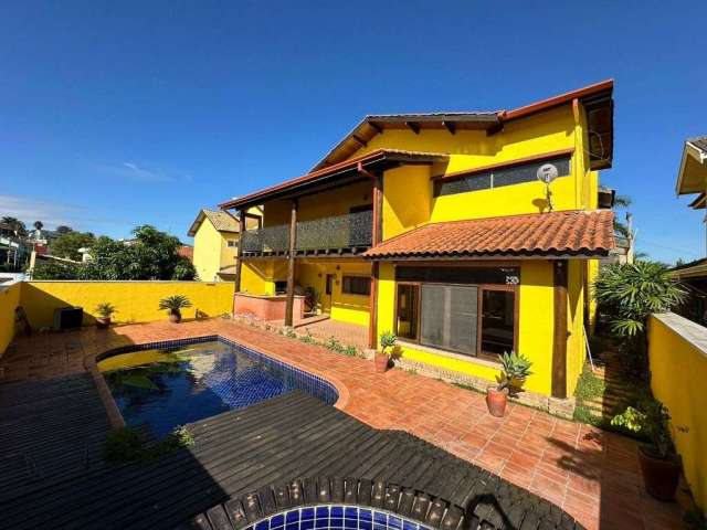 Casa com 3 Quartos - Tarumã - Santana de Parnaíba/SP