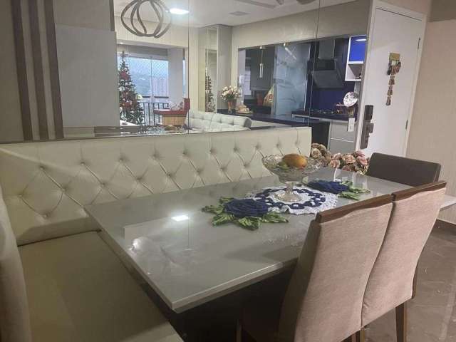 Apartamento com 2 dormitórios à venda, 60 m² por R$ 650.000 - Jardim Tupanci - Barueri/SP