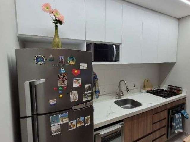 Apartamento com 2 Quartos - Jardim Tupanci - Barueri/SP